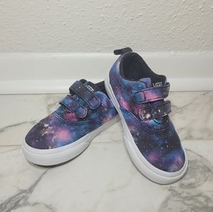 Vans Toddler Size 8 Doheny Velcro Skate Shoes in Galaxy